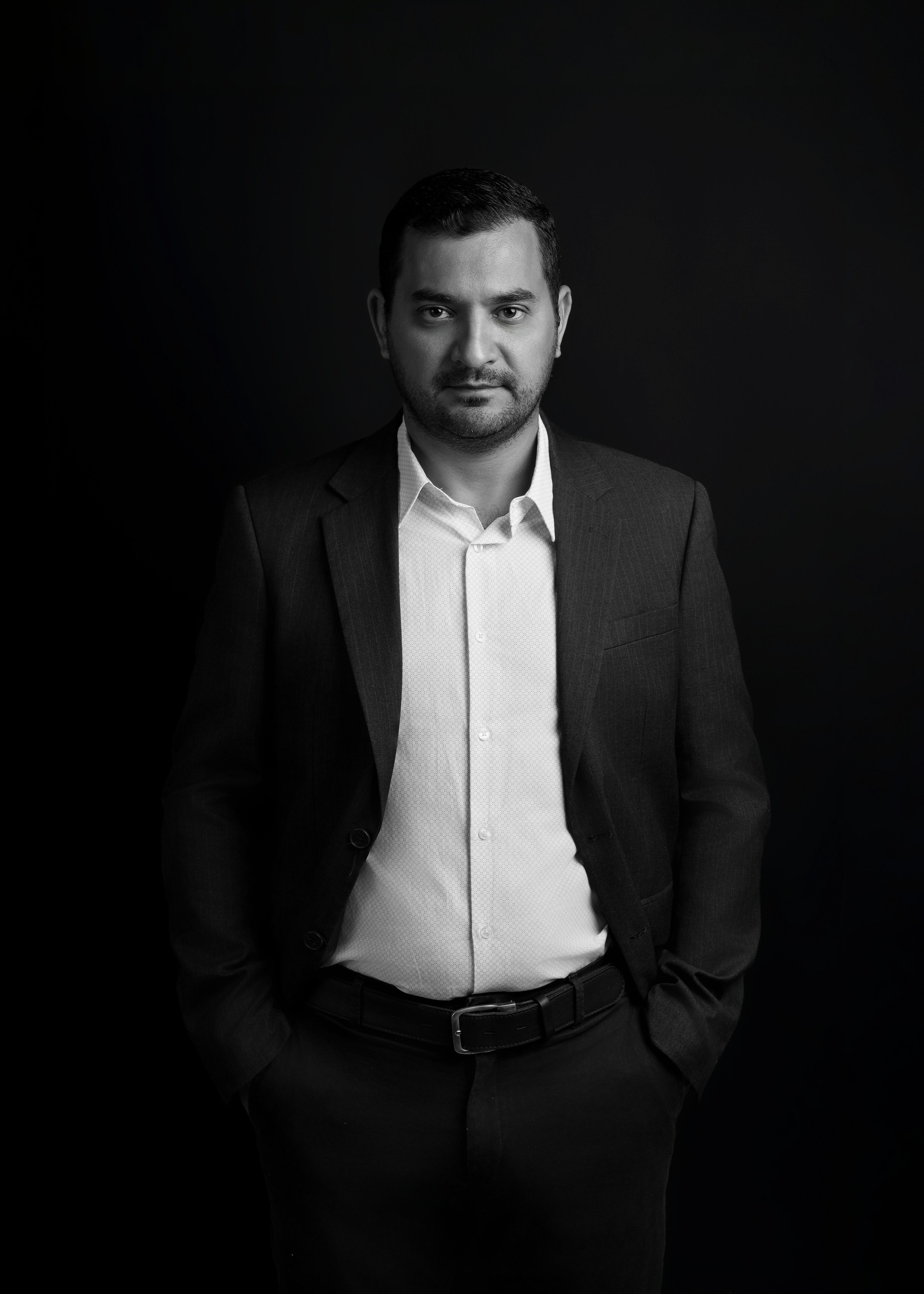 Dr. Pablo Saldanha — Dentista Especialista